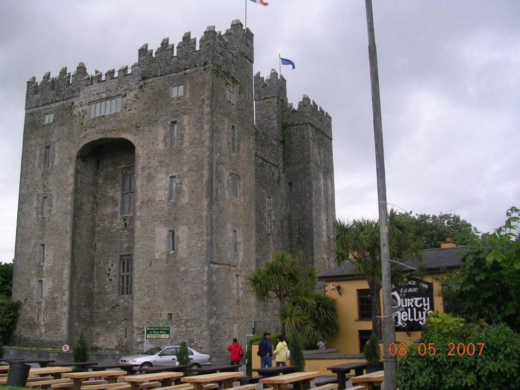 Bunratty Arms B&B Eksteriør bilde